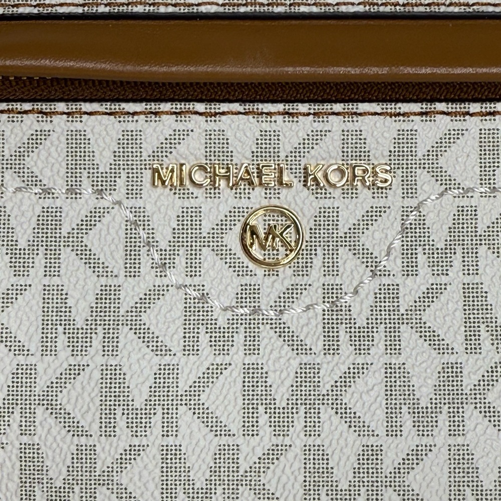 ‼️ Michael Kors Carine Medium Tote Bag NWT including DUST BAG! - Picture 6 of 11